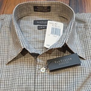 Van Heusen Men's Button Down Checkered Shirt New With Tags Size Large